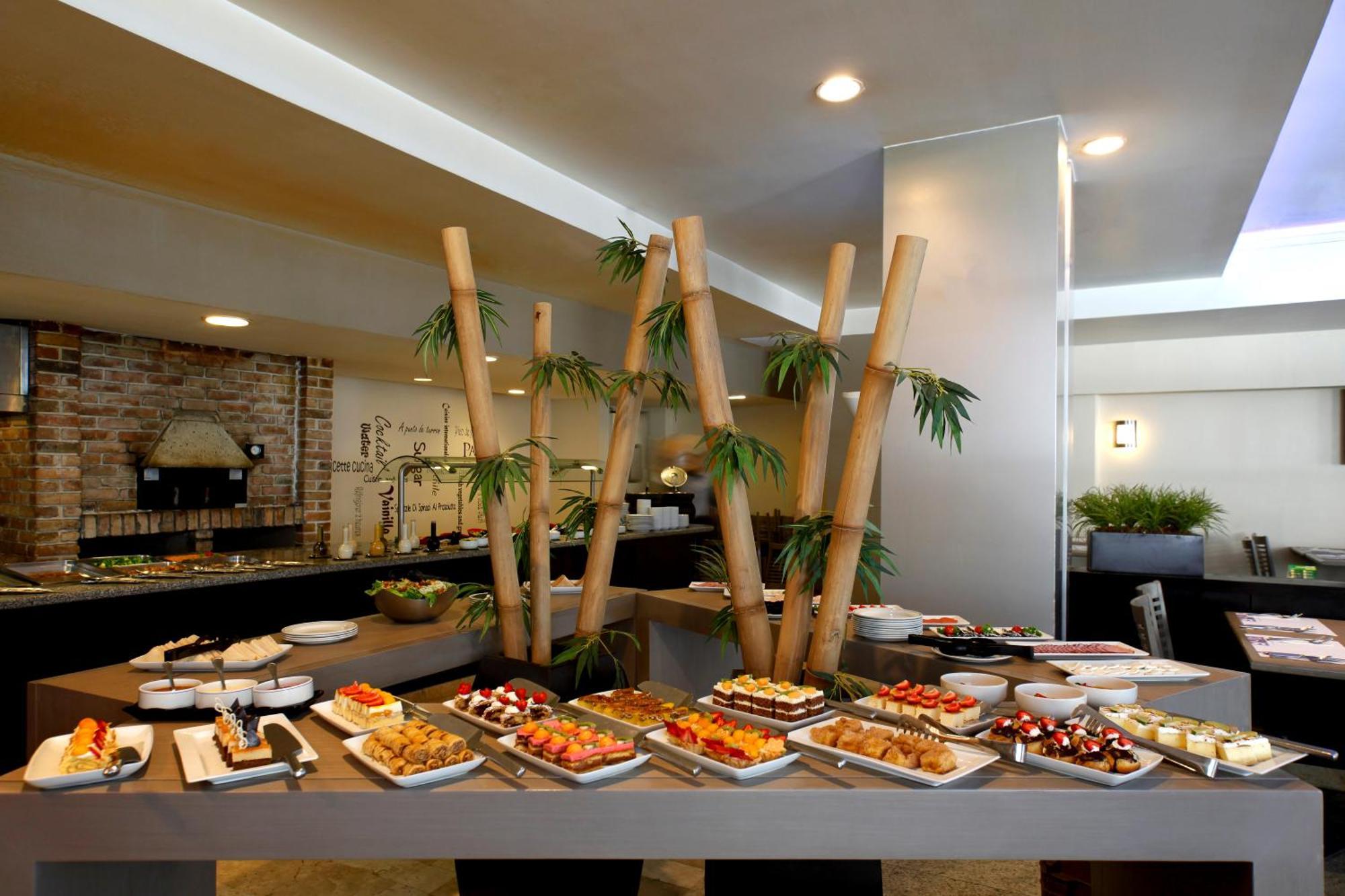 Novotel Monterrey Valle San Pedro Garza Garcia Exteriör bild
